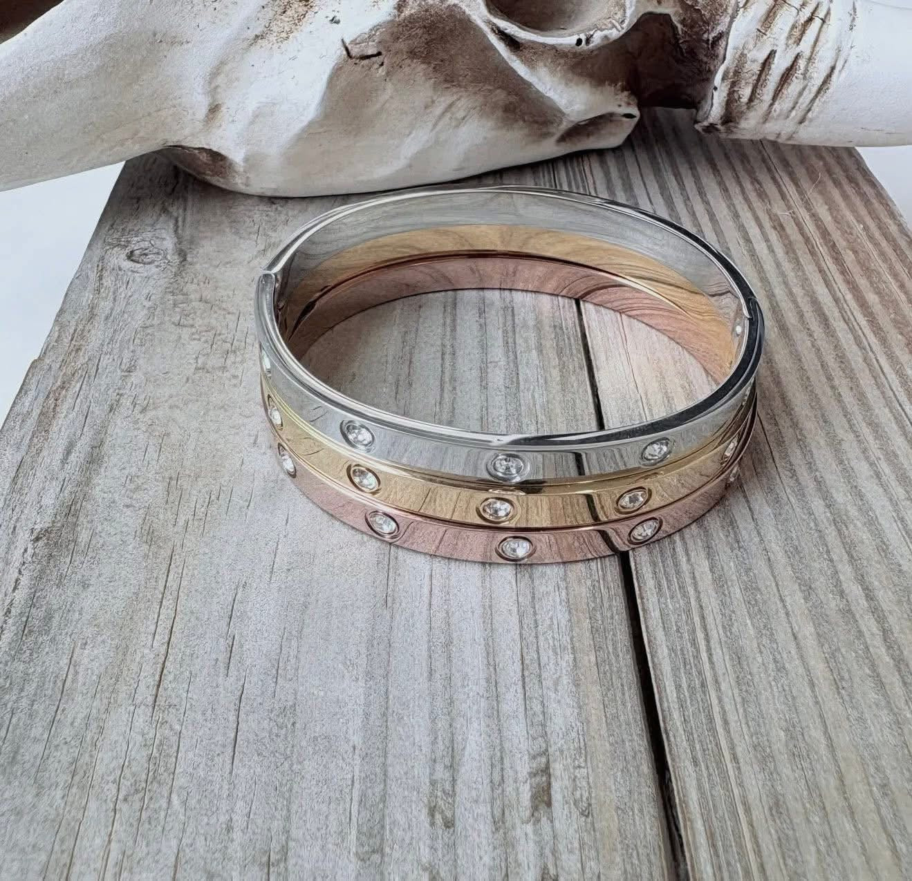 Rhinestone Love Style Bangle Bracelet